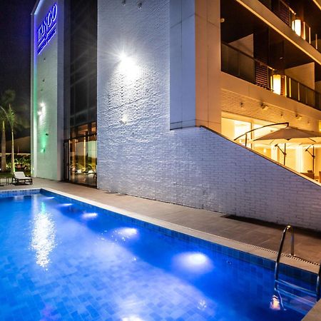 Hotel Tango Suites Кумбуко Экстерьер фото