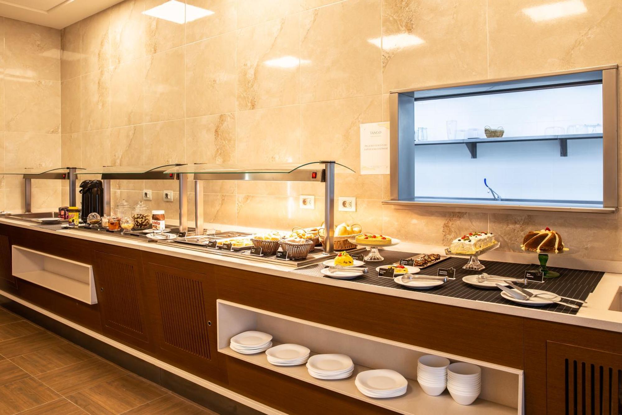 Hotel Tango Suites Кумбуко Экстерьер фото