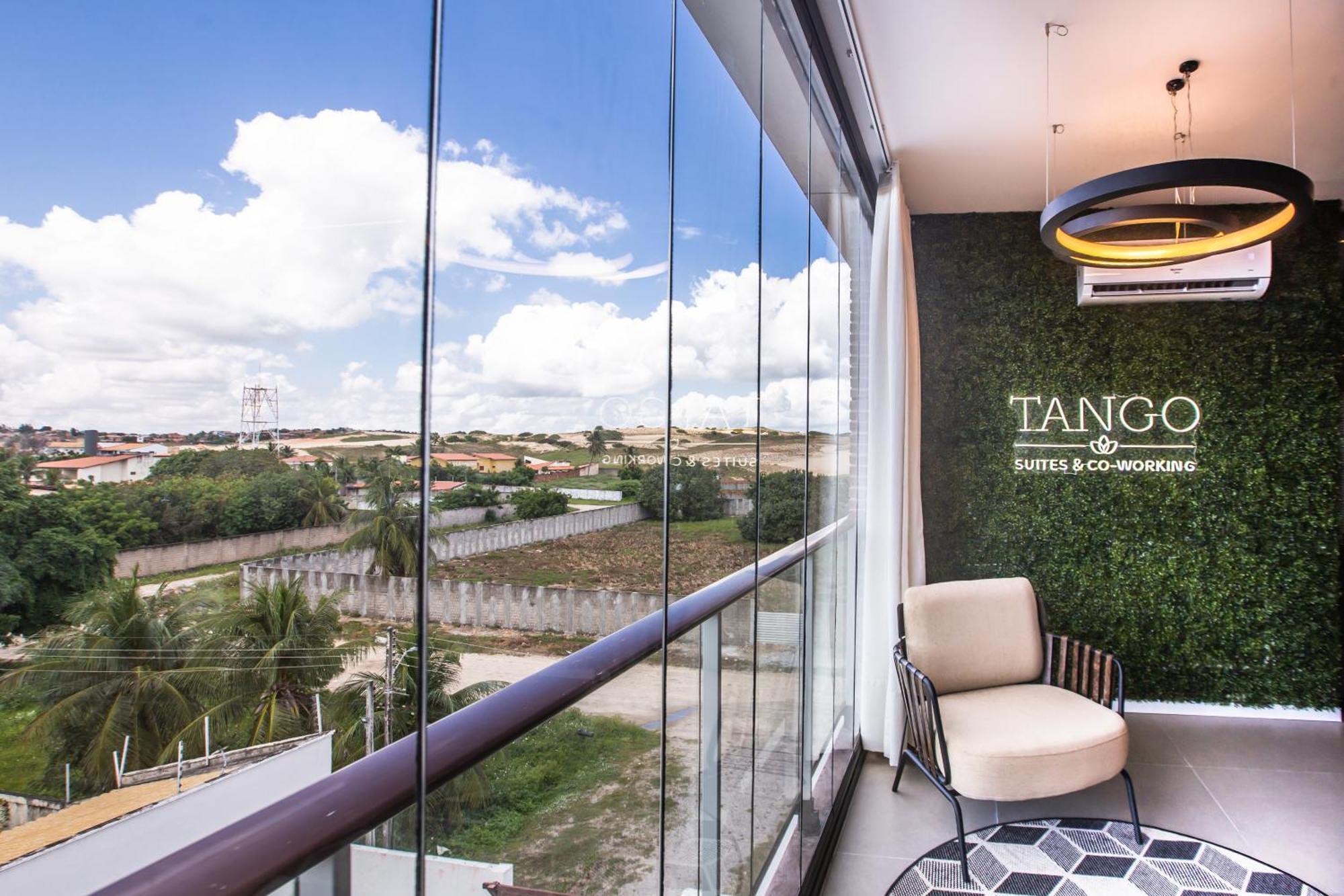 Hotel Tango Suites Кумбуко Экстерьер фото